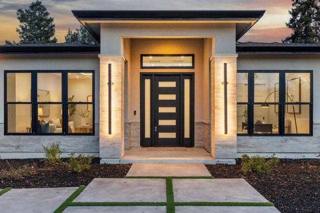 12584 Paseo Flores, Saratoga, CA 95070