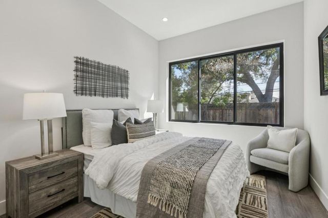 12584 Paseo Flores, Saratoga, CA 95070