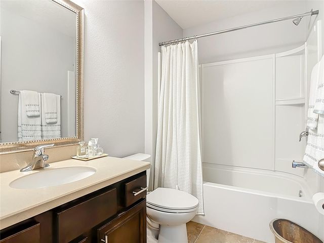 21 ARROWHEAD DRIVE, Palm Coast, FL 32137