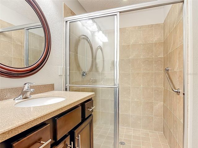 21 ARROWHEAD DRIVE, Palm Coast, FL 32137