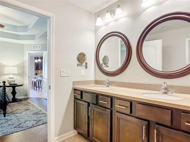 21 ARROWHEAD DRIVE, Palm Coast, FL 32137