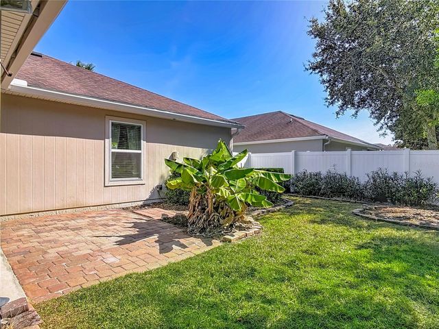 21 ARROWHEAD DRIVE, Palm Coast, FL 32137