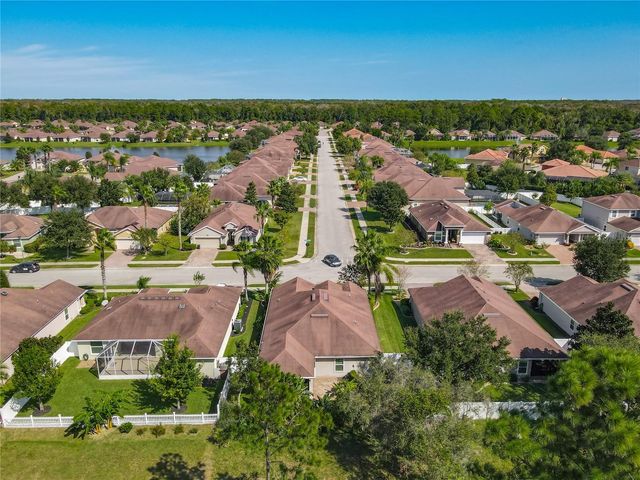 21 ARROWHEAD DRIVE, Palm Coast, FL 32137