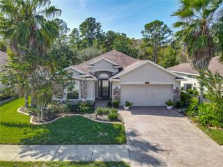 21 ARROWHEAD DRIVE, Palm Coast, FL 32137