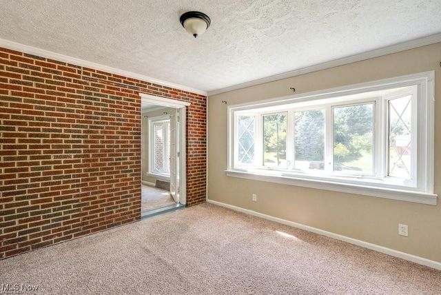 145 Richmond Road, Richmond Heights, OH 44143