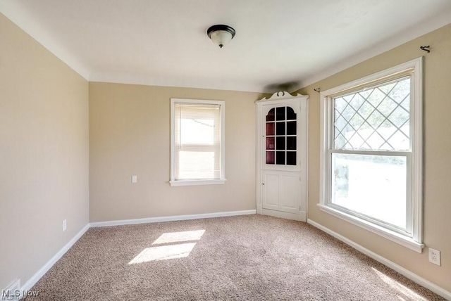 145 Richmond Road, Richmond Heights, OH 44143