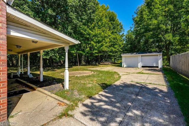 145 Richmond Road, Richmond Heights, OH 44143