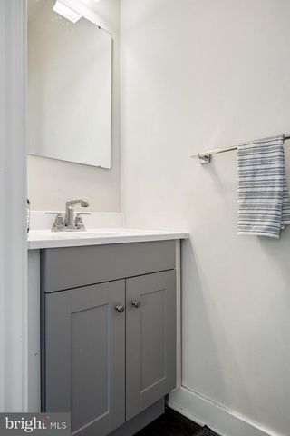 115 FELA DR, Cinnaminson, NJ 08077