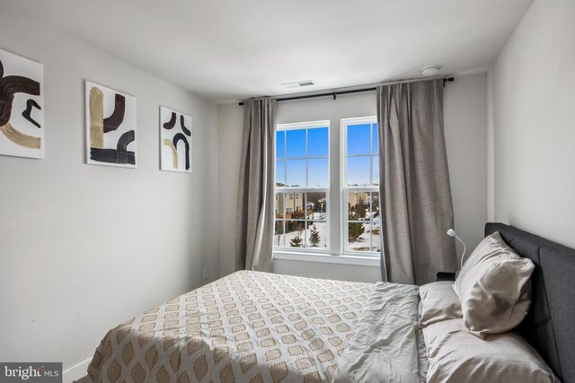 115 FELA DR, Cinnaminson, NJ 08077