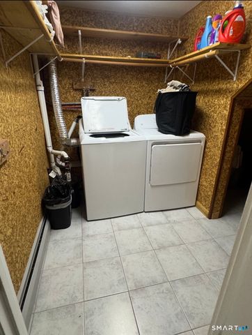 131 Old Elm Road, Fairfield, CT 06825