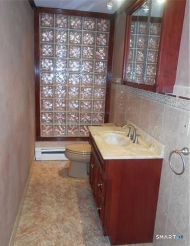 131 Old Elm Road, Fairfield, CT 06825