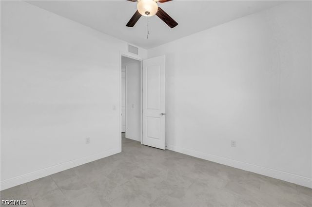 526 NW 9th ST, Cape Coral, FL 33993