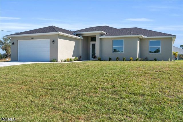 526 NW 9th ST, Cape Coral, FL 33993