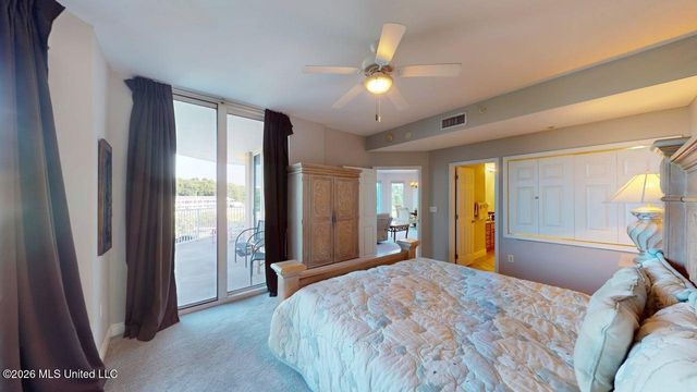 2668 Beach Boulevard, 301, Biloxi, MS 39531