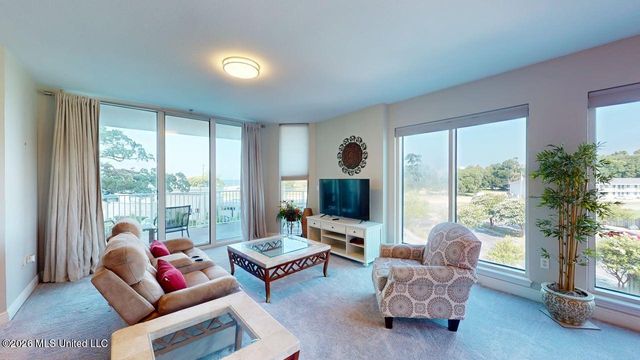 2668 Beach Boulevard, 301, Biloxi, MS 39531