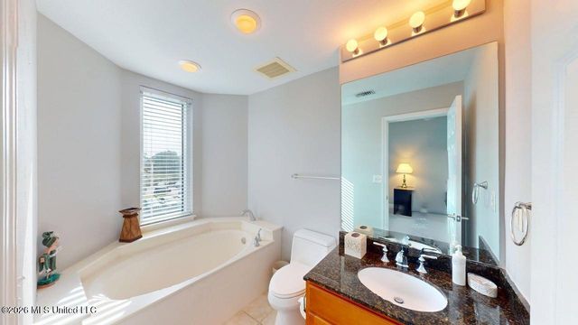 2668 Beach Boulevard, 301, Biloxi, MS 39531