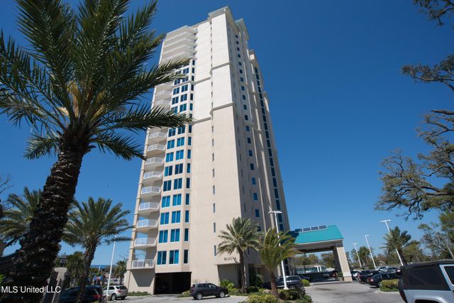 2668 Beach Boulevard, 301, Biloxi, MS 39531