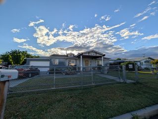 3743 N Hammel Way, Fresno, CA 93727