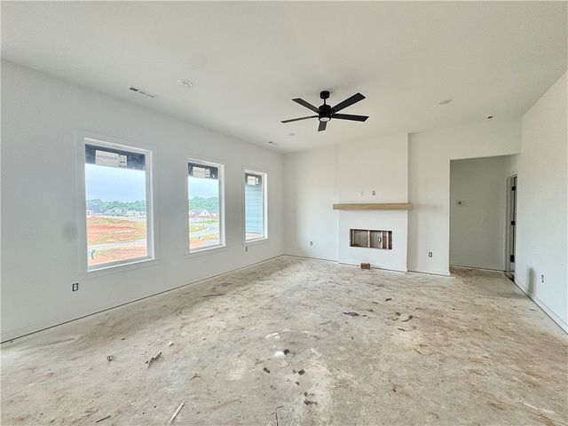 5904 SW Bear Creek Avenue, Bentonville, AR 72713