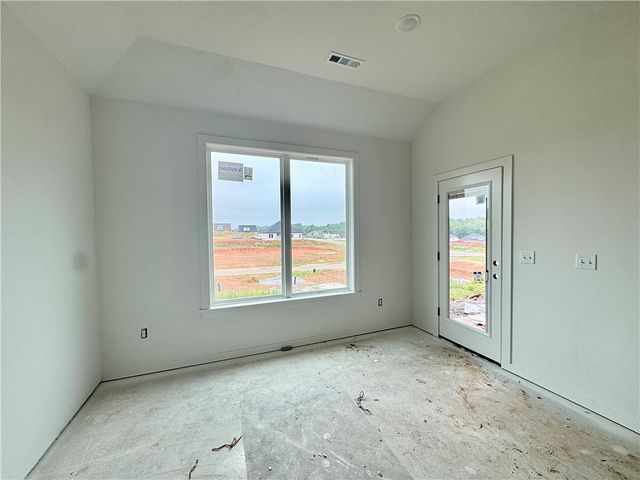 5904 SW Bear Creek Avenue, Bentonville, AR 72713