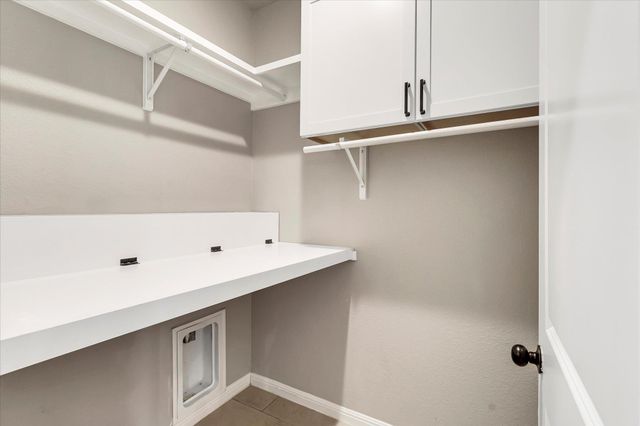 5684 Sabbia DR, Round Rock, TX 78665