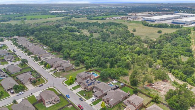 5684 Sabbia DR, Round Rock, TX 78665