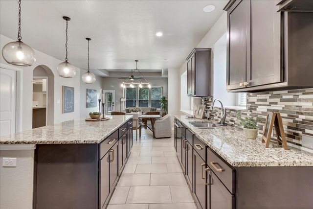 5684 Sabbia DR, Round Rock, TX 78665