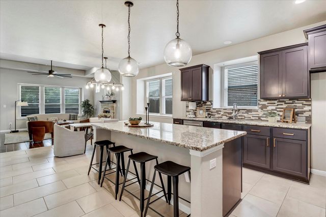 5684 Sabbia DR, Round Rock, TX 78665