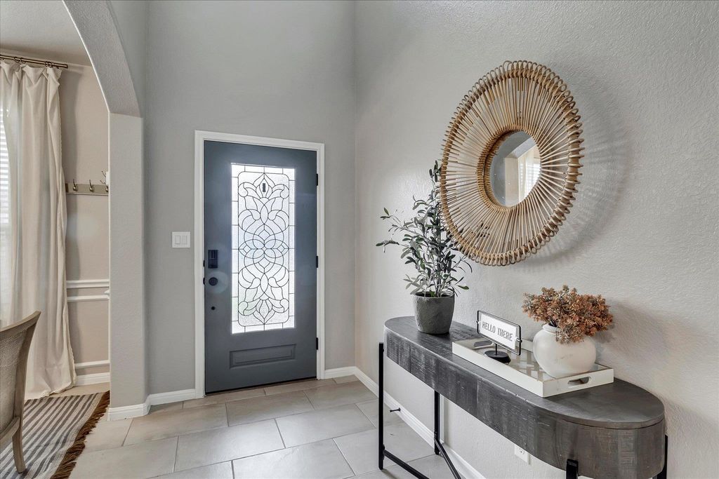 5684 Sabbia DR, Round Rock, TX 78665