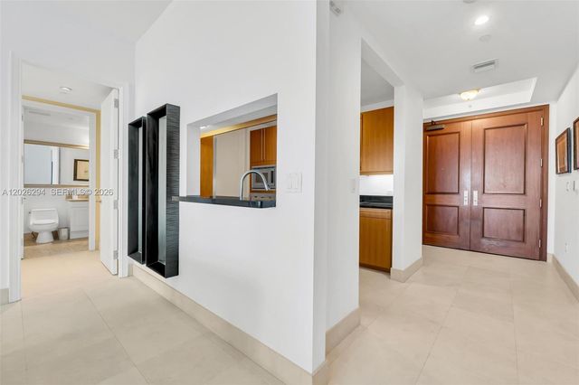 1425 Brickell Ave 51A, Miami, FL 33131