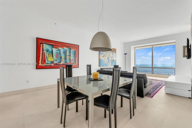 1425 Brickell Ave 51A, Miami, FL 33131