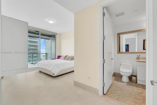 1425 Brickell Ave 51A, Miami, FL 33131