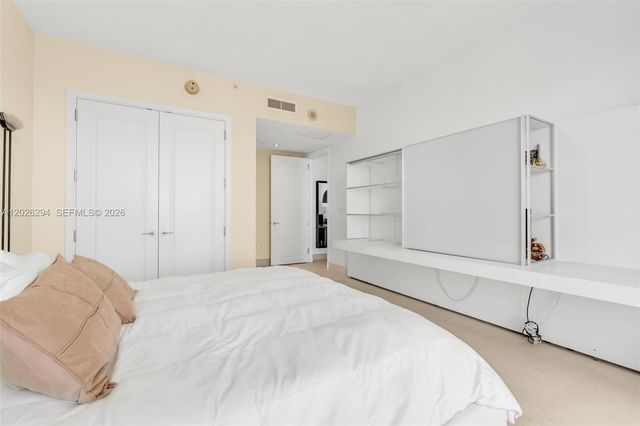 1425 Brickell Ave 51A, Miami, FL 33131