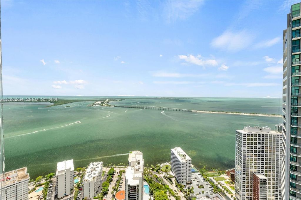 1425 Brickell Ave 51A, Miami, FL 33131