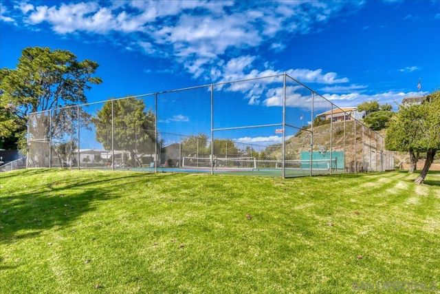 15420 Olde Highway 80 127, El Cajon, CA 92021