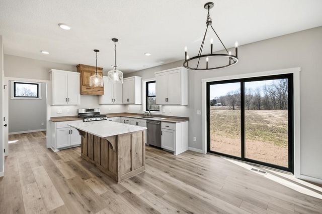 12917 295th Avenue NW, Princeton, MN 55371