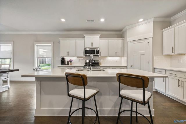 21825 Natures Cove Drive, Athens, AL 35613