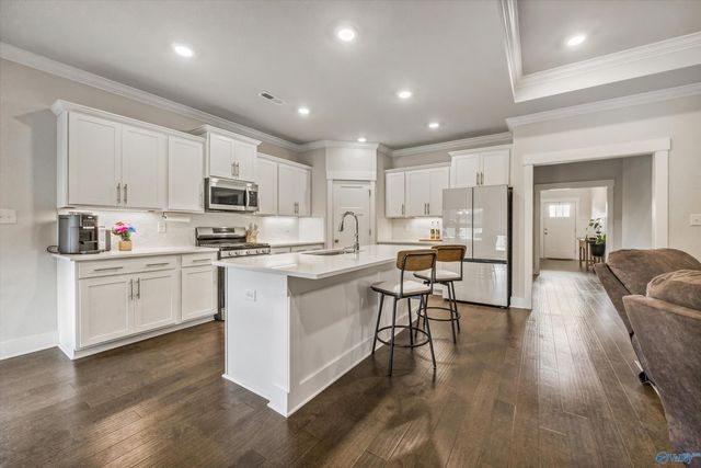 21825 Natures Cove Drive, Athens, AL 35613