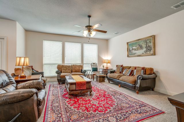 4145 Sweet Clover Lane, Fort Worth, TX 76036