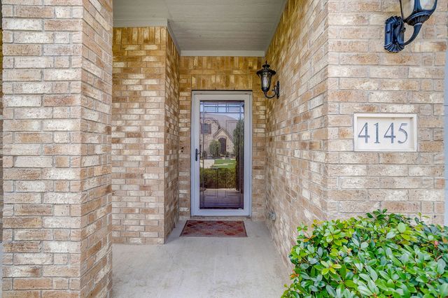 4145 Sweet Clover Lane, Fort Worth, TX 76036
