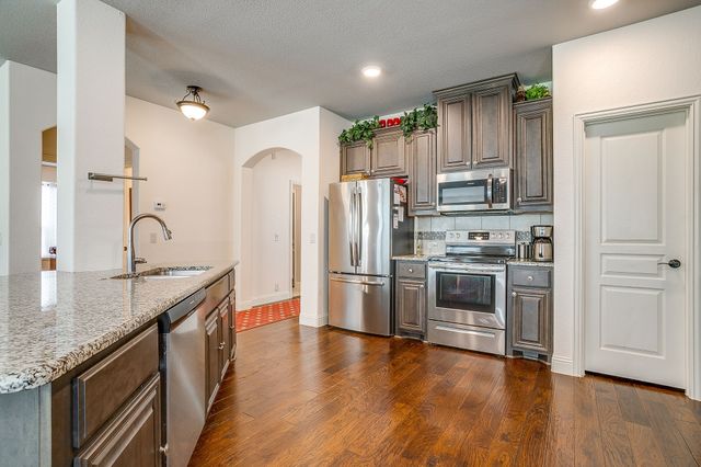 4145 Sweet Clover Lane, Fort Worth, TX 76036