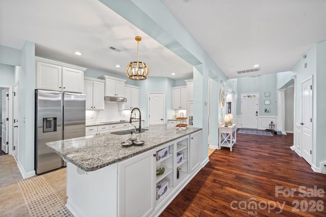 5017 Hedgebrook Lane, Waxhaw, NC 28173