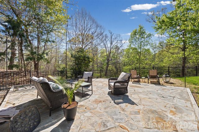 5017 Hedgebrook Lane, Waxhaw, NC 28173