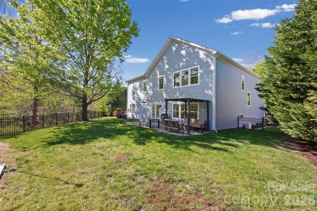 5017 Hedgebrook Lane, Waxhaw, NC 28173