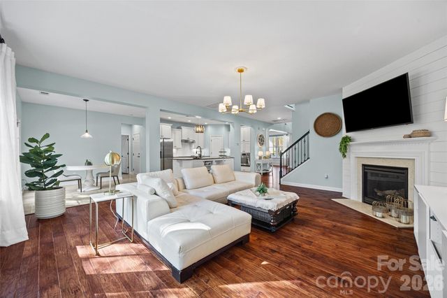 5017 Hedgebrook Lane, Waxhaw, NC 28173