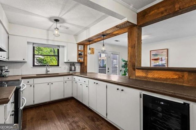 1028 Riverbend Club Drive SE, Atlanta, GA 30339