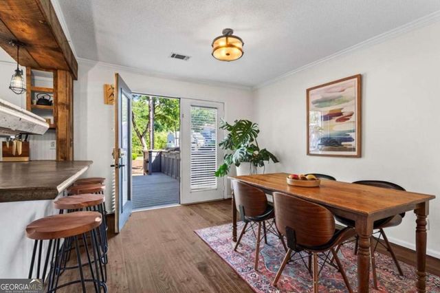 1028 Riverbend Club Drive SE, Atlanta, GA 30339