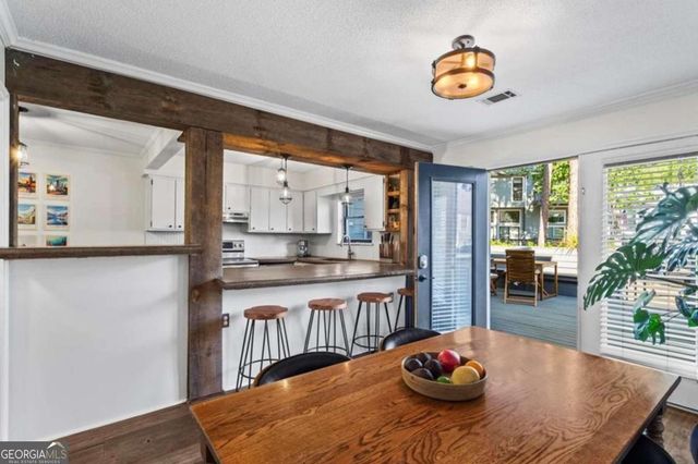 1028 Riverbend Club Drive SE, Atlanta, GA 30339