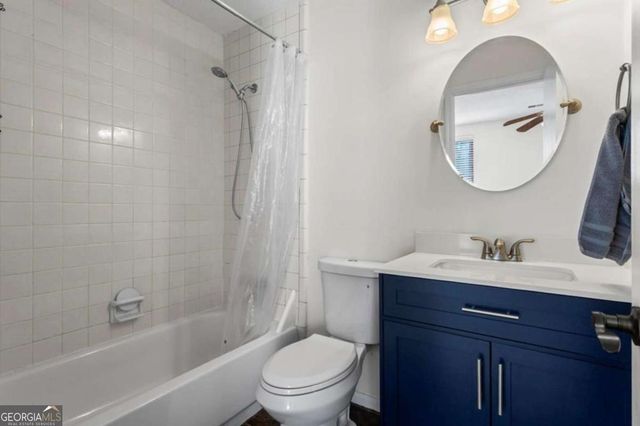 1028 Riverbend Club Drive SE, Atlanta, GA 30339