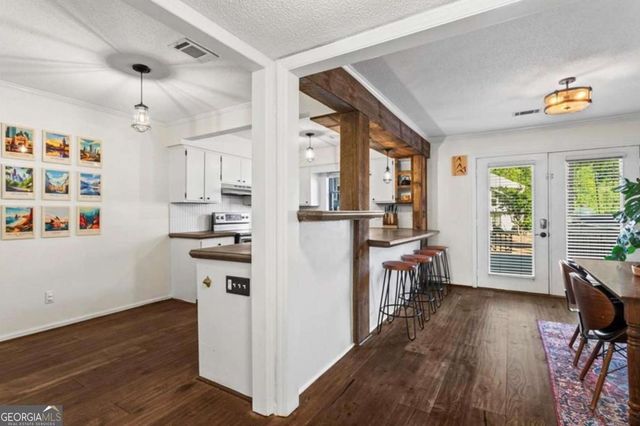 1028 Riverbend Club Drive SE, Atlanta, GA 30339